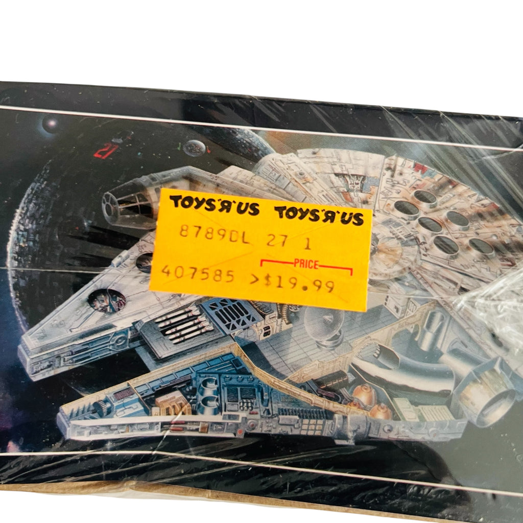 Star Wars Cut-Away Millennium Falcon Model Kit