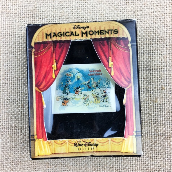 Disney Season’s Greetings Boxed Pins LE Pin